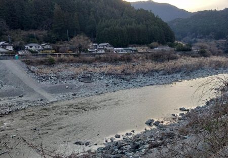 今シーズンラスト釣行 ～天竜川ルアーフライ専用区～